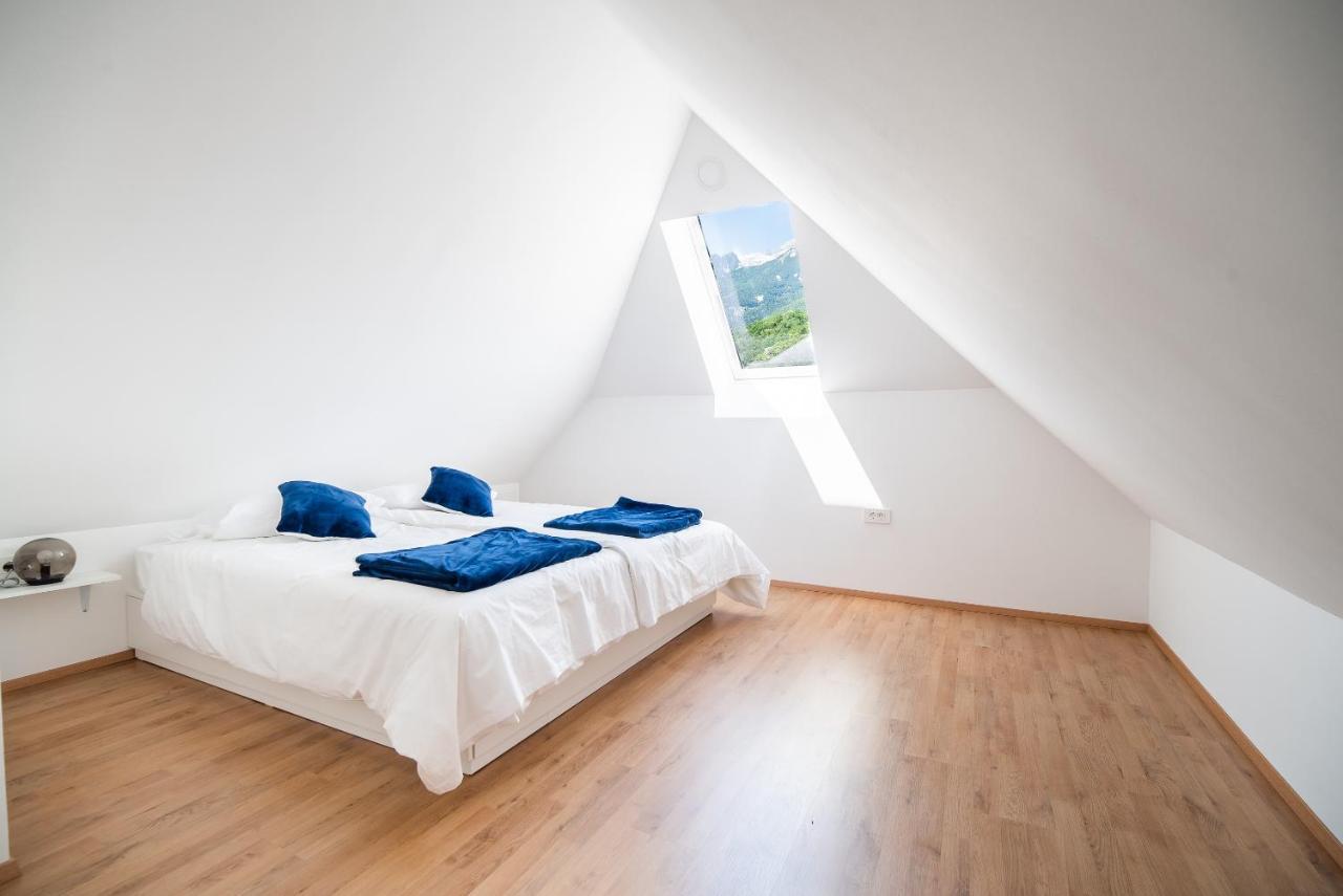 Vila K29 Bovec Bagian luar foto